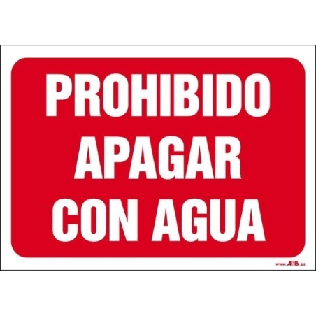 Prohibido apagar con agua