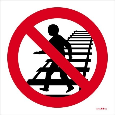 Prohibido cruzar las vías