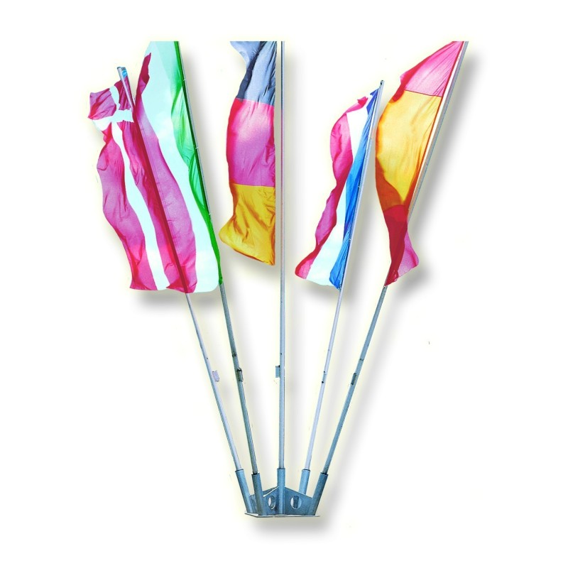 Mástiles con base fija