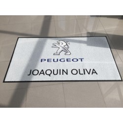 Alfombra de bienvenida con logotipo