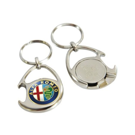 Llavero con moneda y abrebotellas