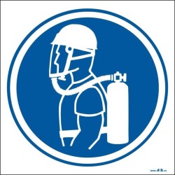 Uso obligatorio de casco y equipo autónomo